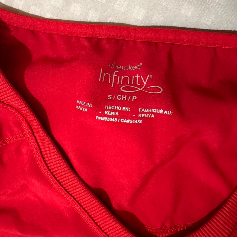 Infinity Scrub Top - Picture 2 of 3